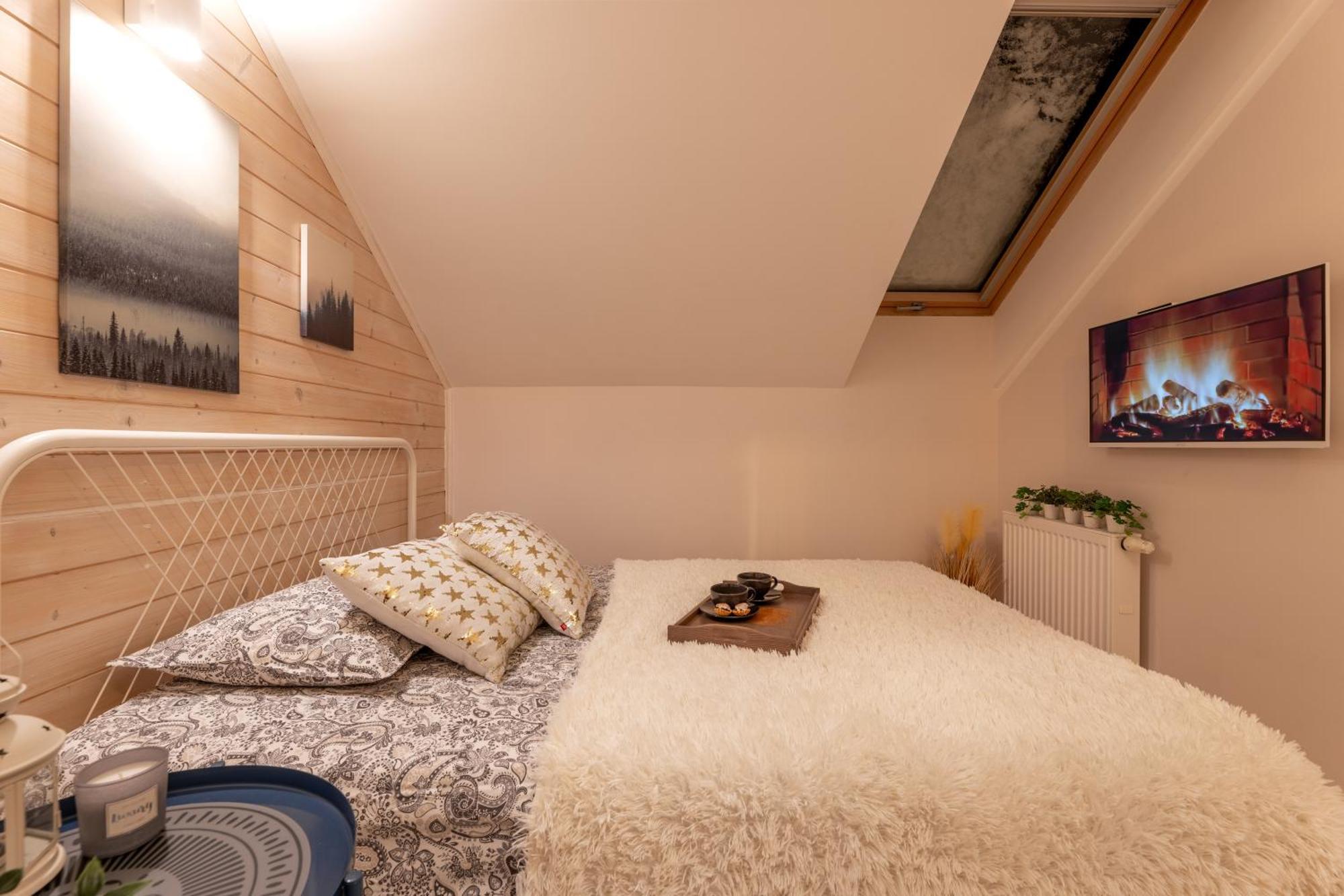 Apartament Kasztelan II Ustrzyki Dolne Buitenkant foto